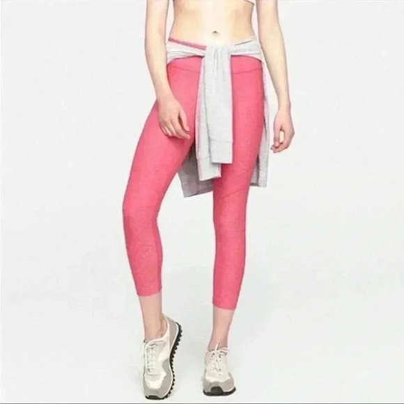 Outdoor Voices Warm Up 3/4 Leggings in Pink Flamingo Size S - Picture 2 of 5